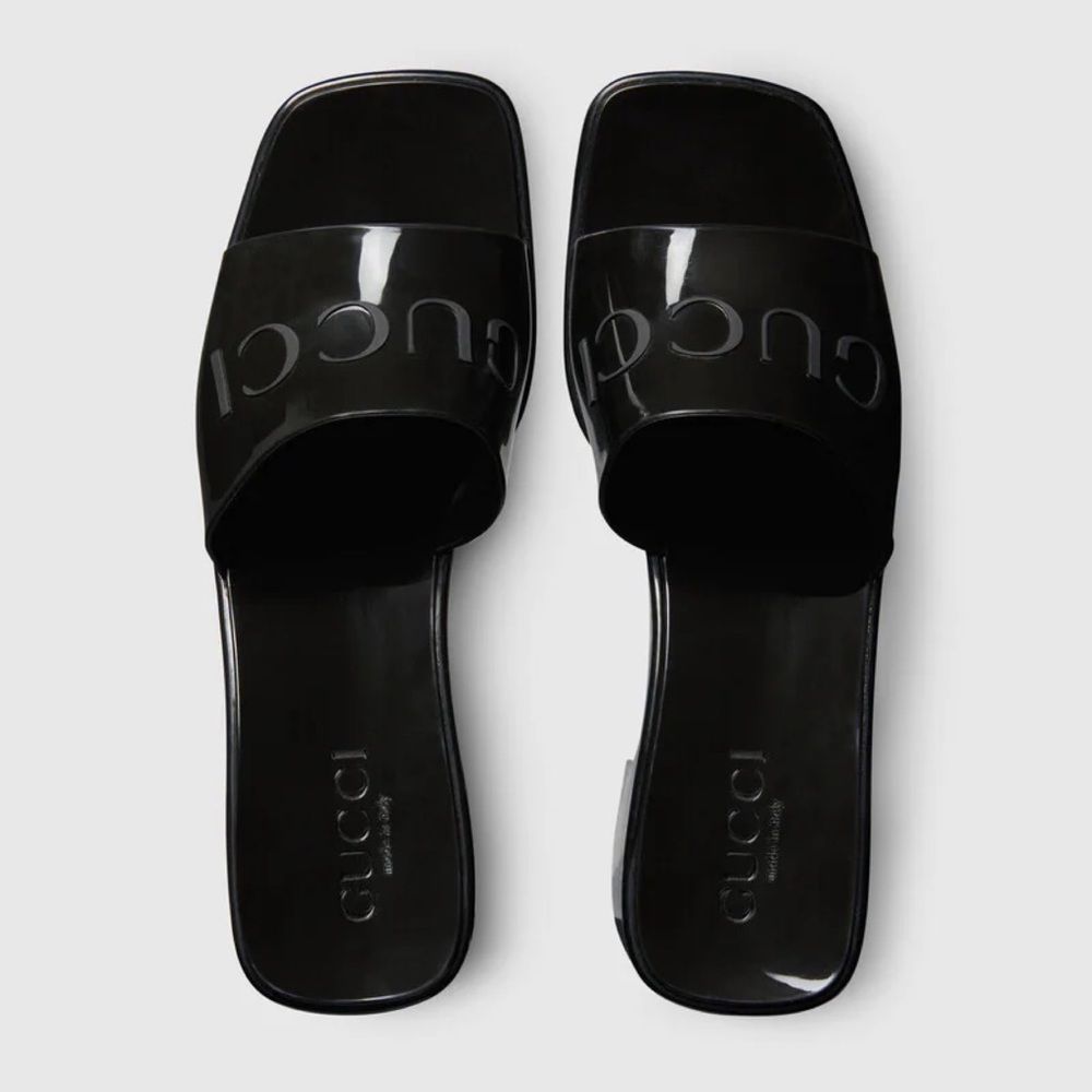 GUCCI Women's rubber slide sandal